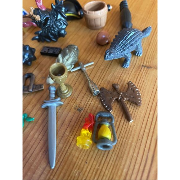 Imaginext Medieval Wizards Castle Replacement Parts - Picture 4 of 5